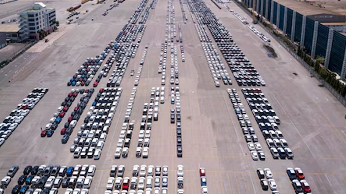 Automobile