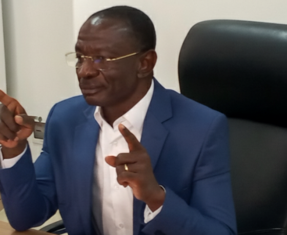 Éducation, Omorou, Mama Omorou